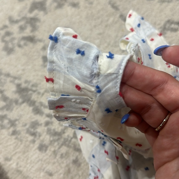 Cat & Jack 4th of July romper - Picture 3 of 3